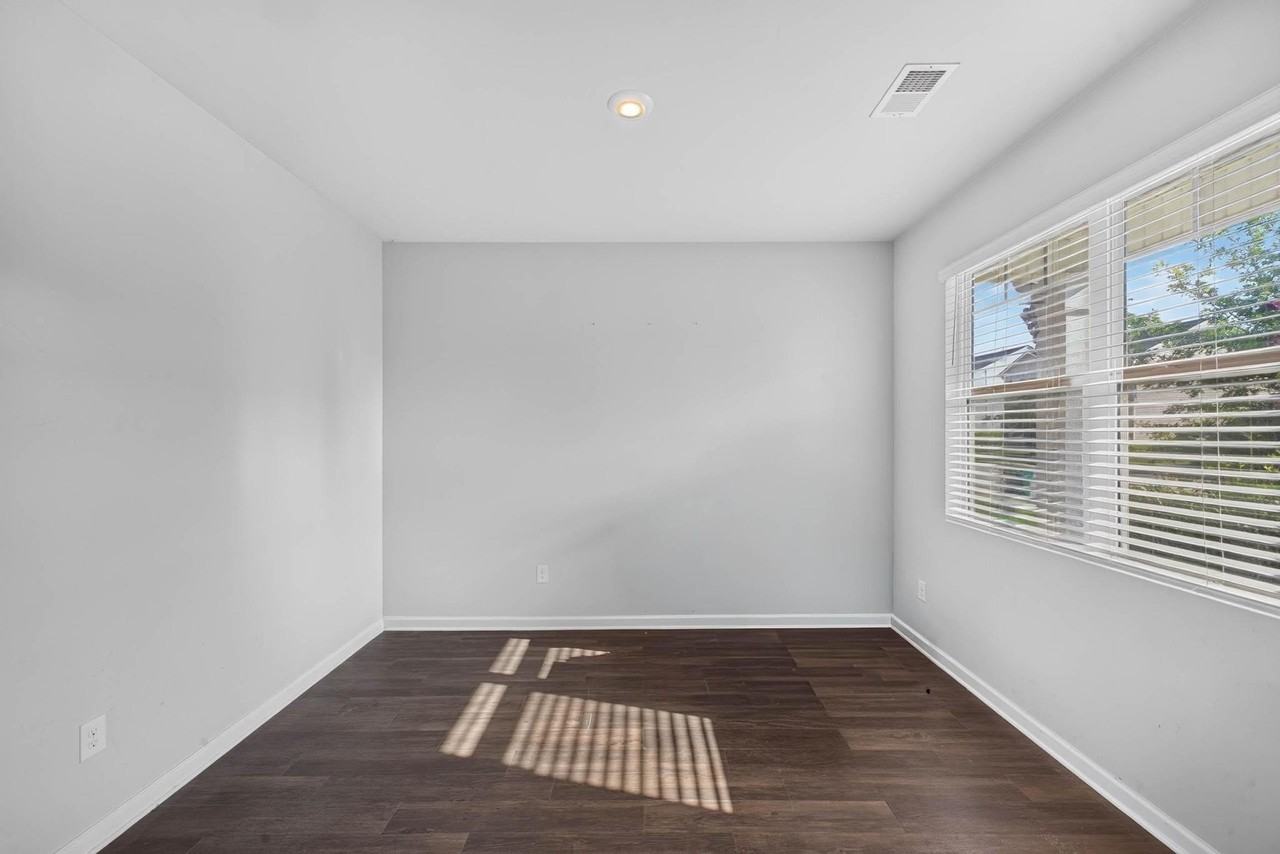 234 Quick Silver Ct - Photo 3 of 27