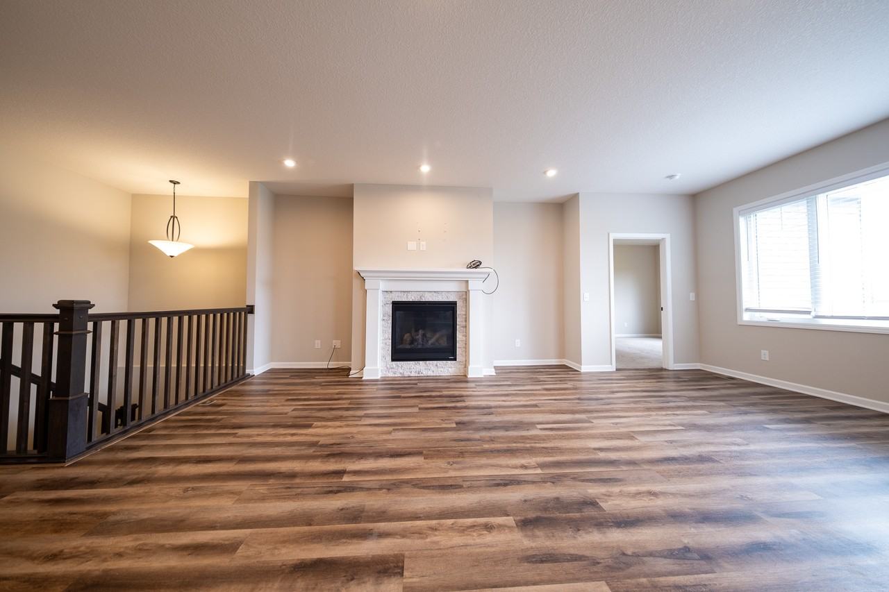 3716 192nd St W #1 - Photo 4 of 32