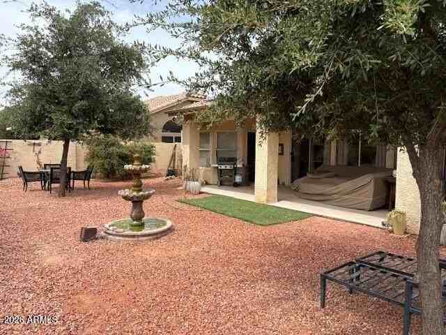 8741 W Wescott Dr - Photo 4 of 17