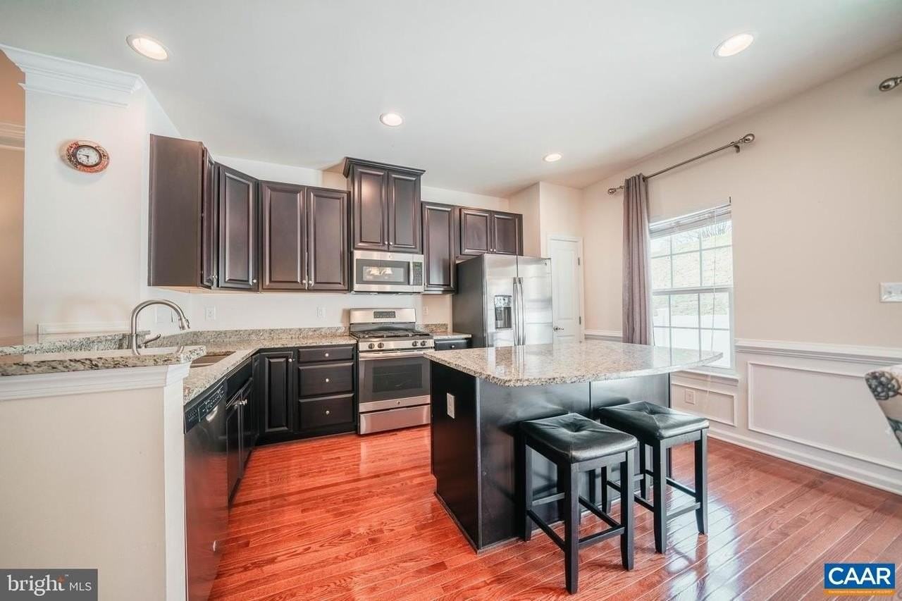 2111 Elm Tree Knl - Photo 2 of 16