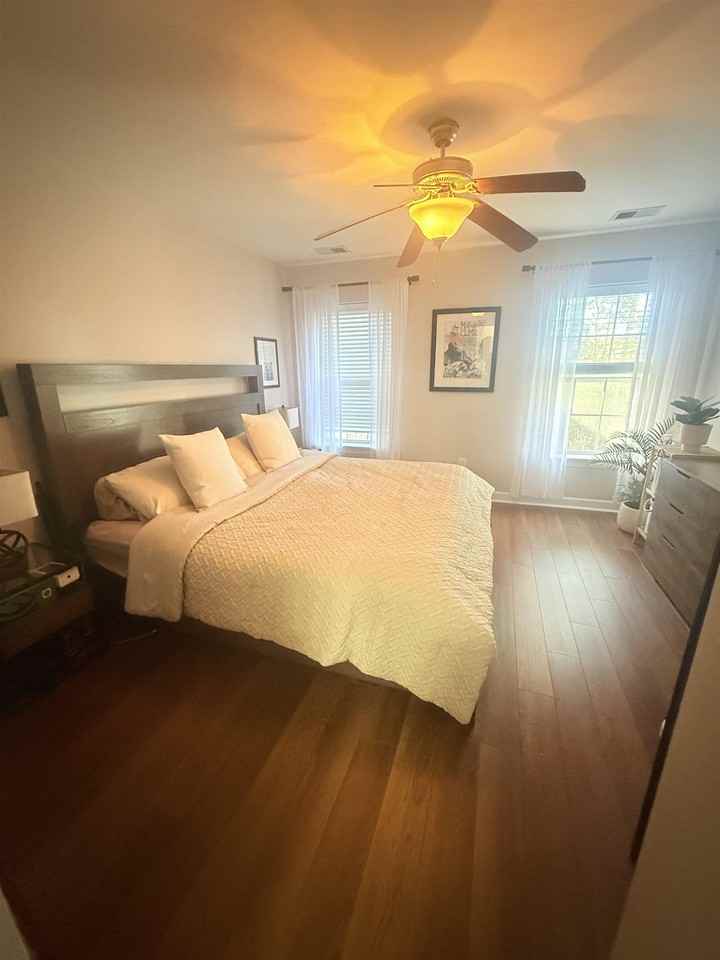 1124 Fairway Ln - Photo 7 of 12
