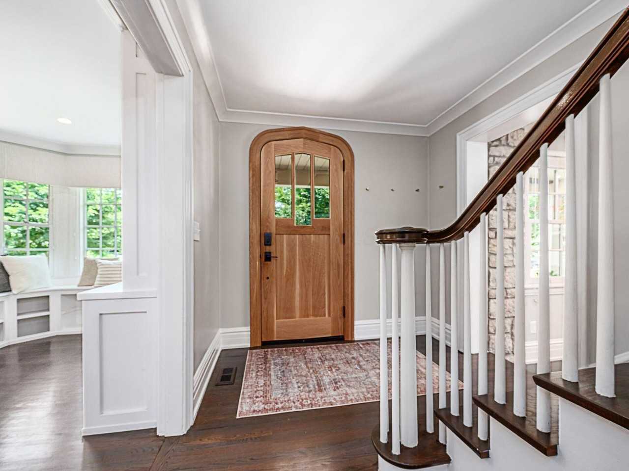 1899 Tremont Rd - Photo 5 of 43