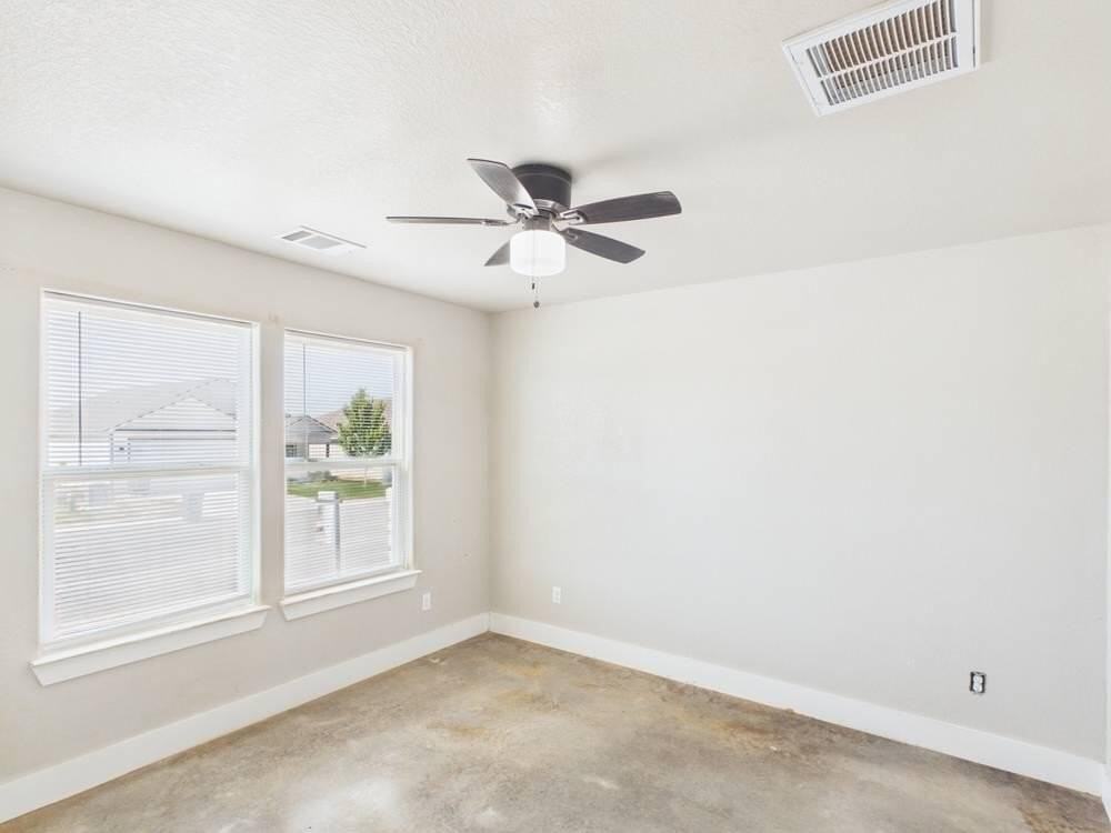 124 Feather Way - Photo 3 of 28
