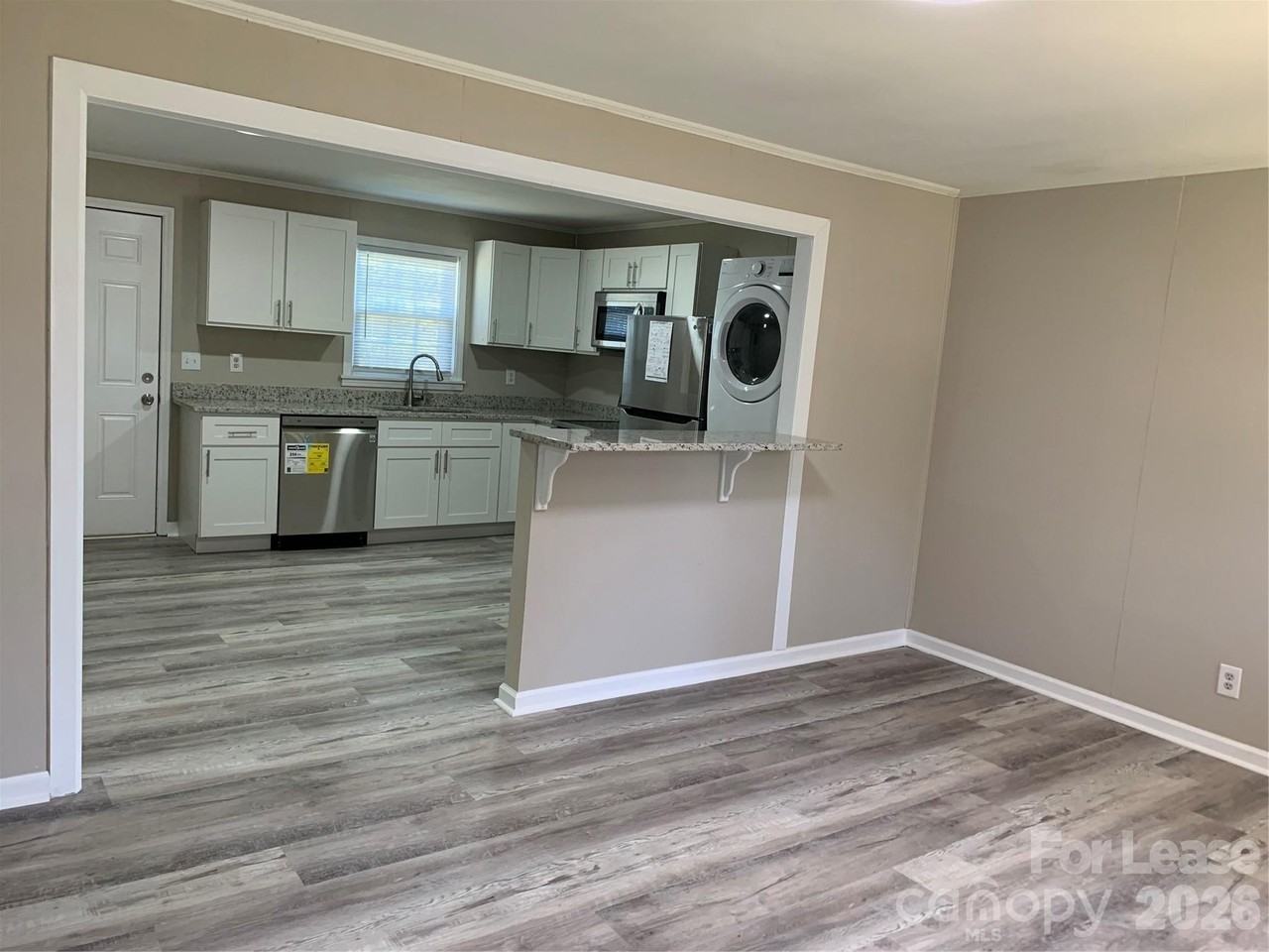477 Sunset St #1 - Photo 5 of 15