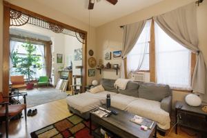 featured image of 1931 W Evergreen Ave #2
