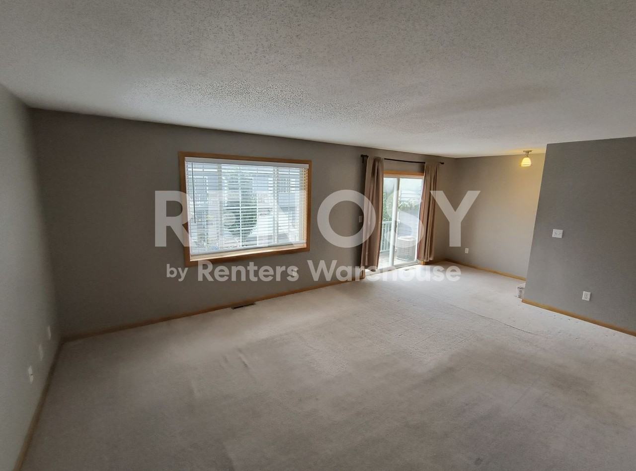 2549 Cobble Hill Ct - Photo 6 of 25
