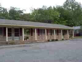 featured image of 4003 Dix St