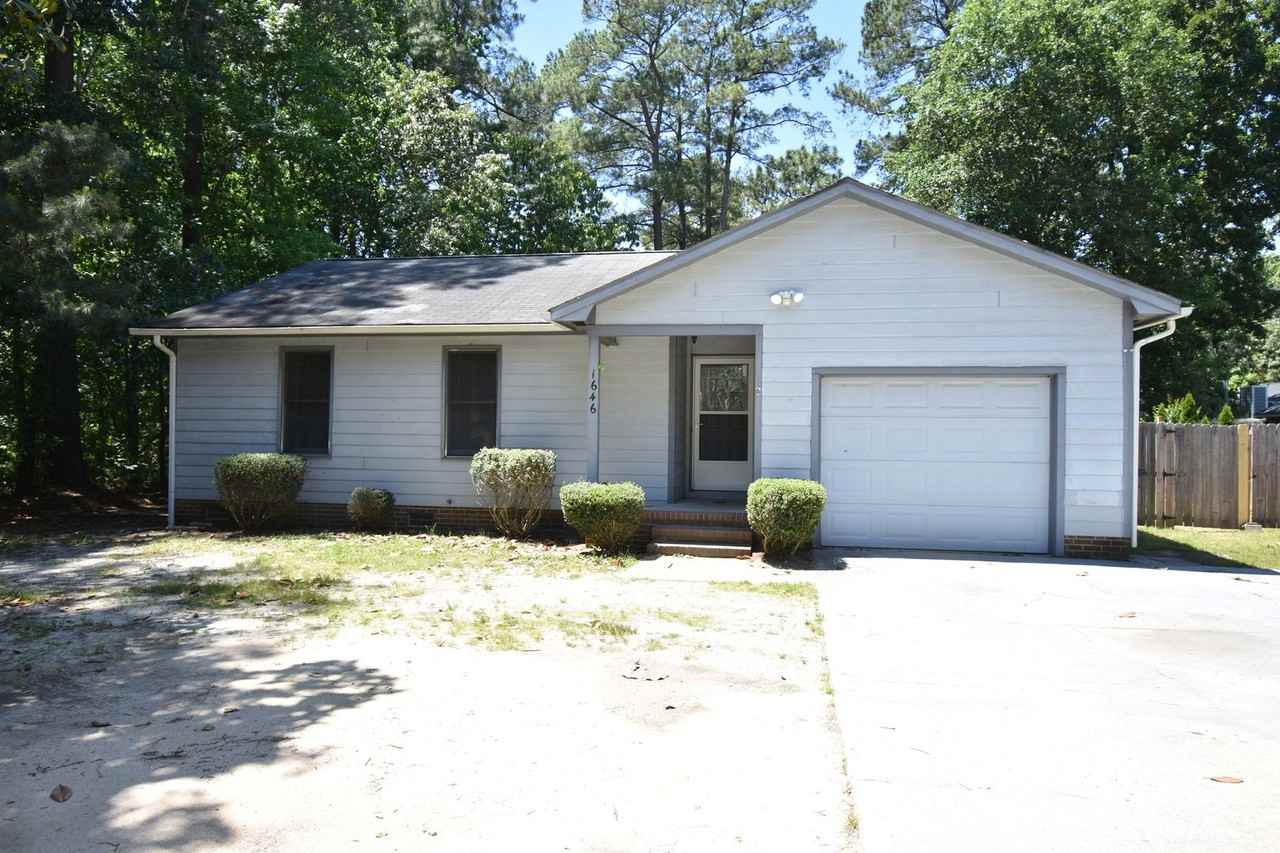 1646 Rim Rd - Photo 5 of 13