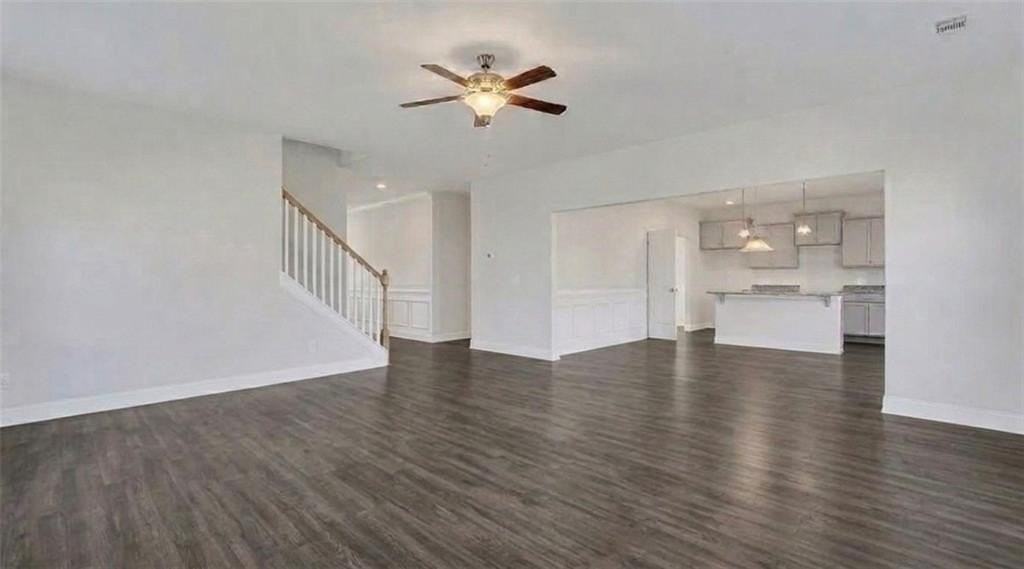 9 Sago Palm Way - Photo 2 of 20