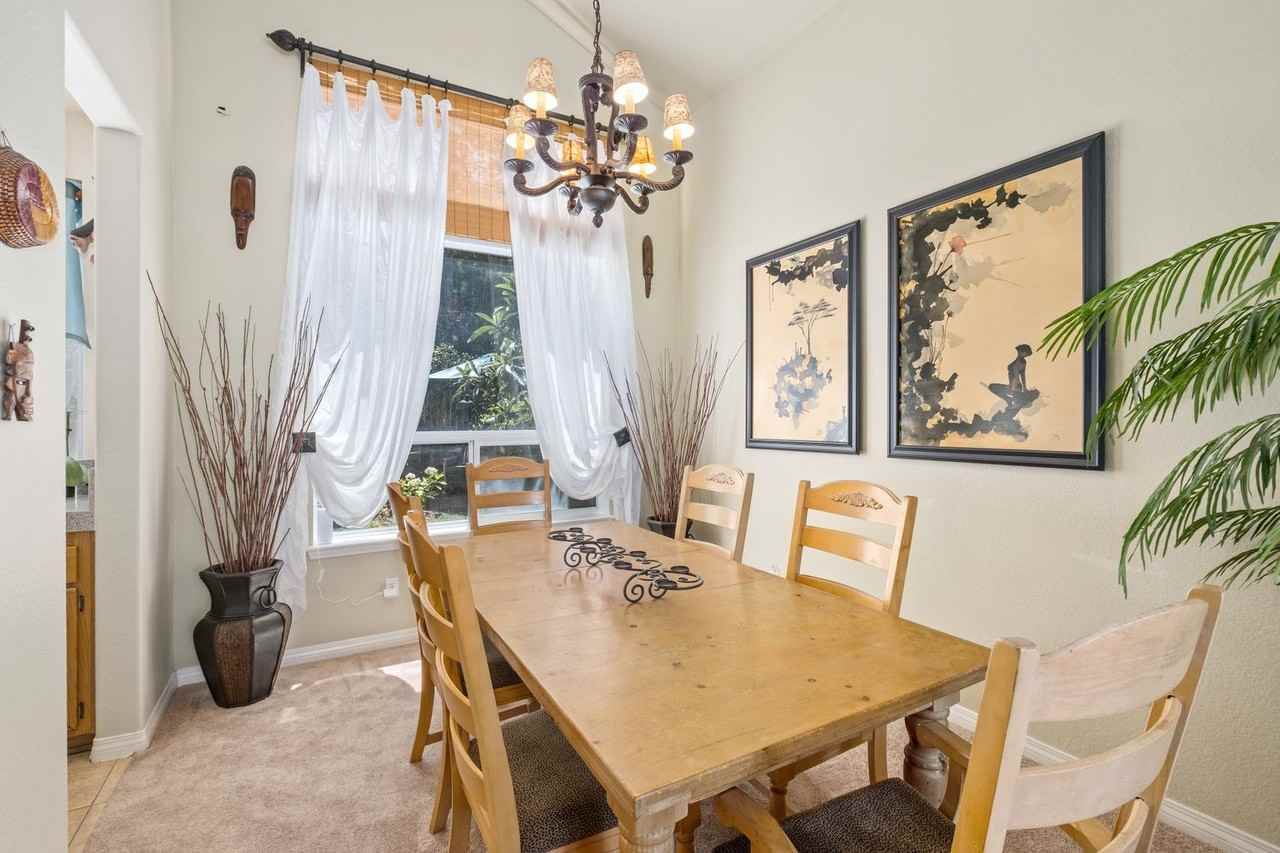 22 Solitaire Ln - Photo 5 of 31