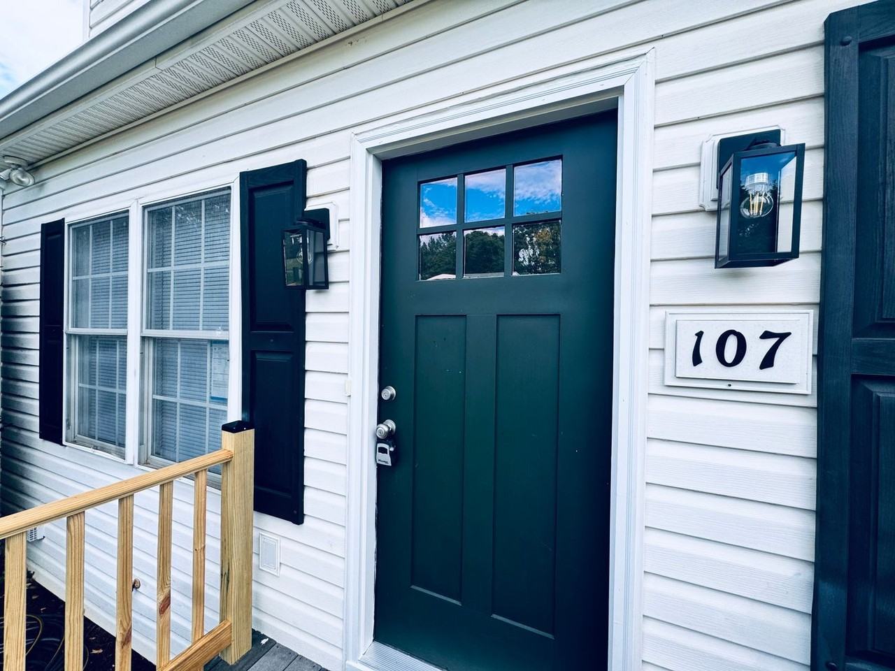 107 Willard Way - Photo 2 of 14