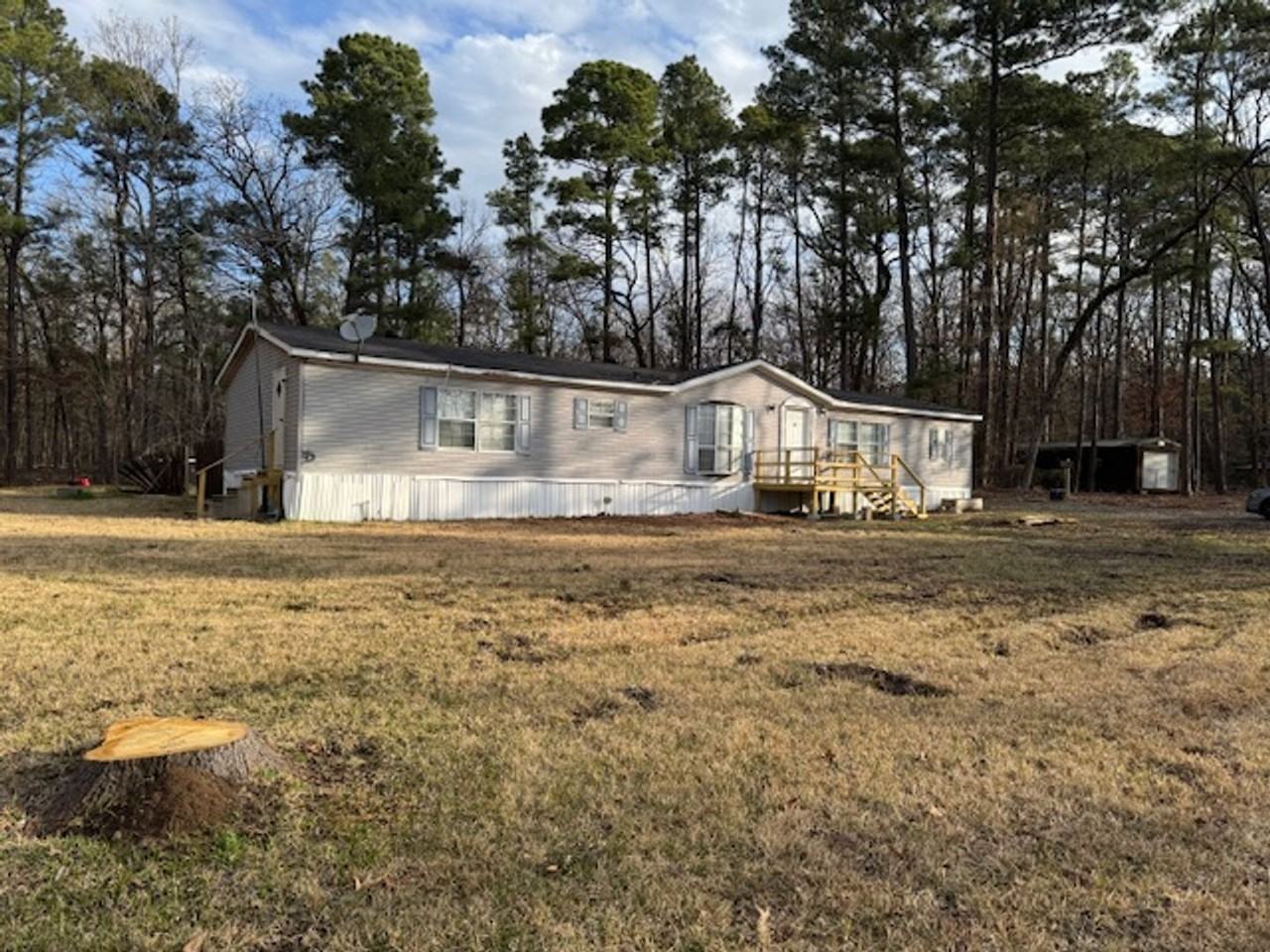 187 Amy Ln - Photo 2 of 15