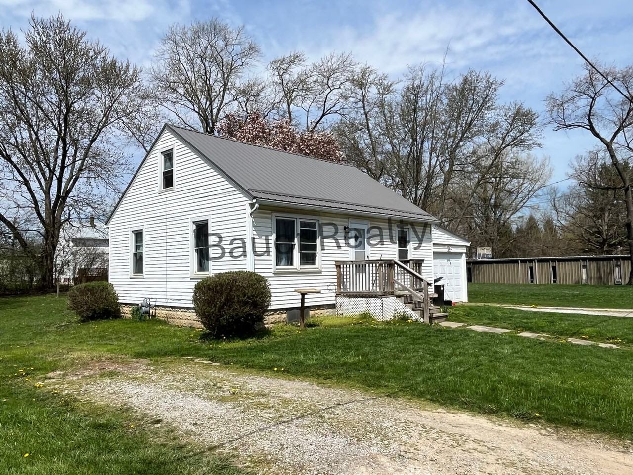 912 Grove Ave - Photo 2 of 14