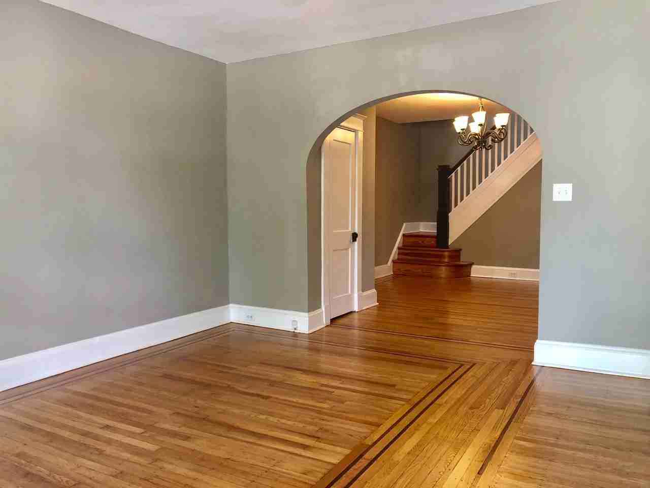 3658 Keswick Rd - Photo 4 of 24