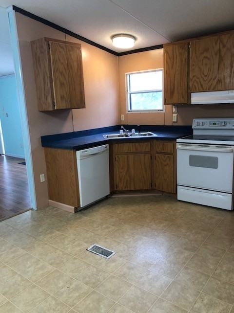 60 Sugar Cane Ln - Photo 2 of 12