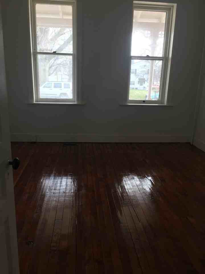 708 N Pershing Ave #1 - Photo 7 of 9