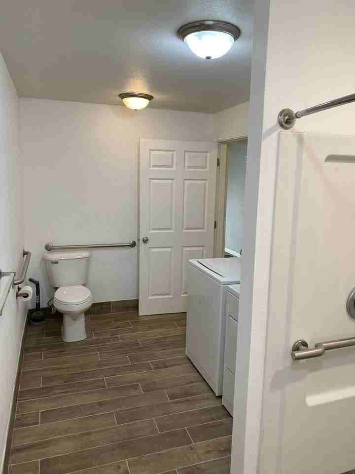 314 1st Ave Se - Photo 4 of 10