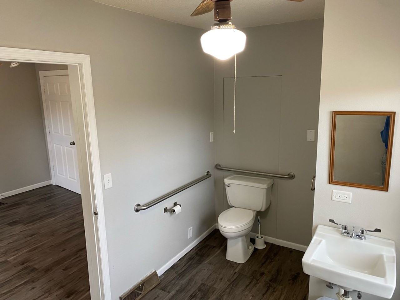 314 1st Ave Se - Photo 5 of 10