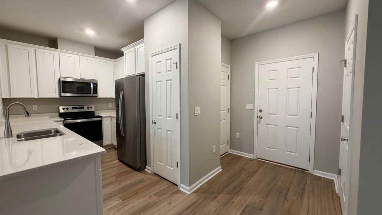 101 Great Star Ct - Photo 3 of 17