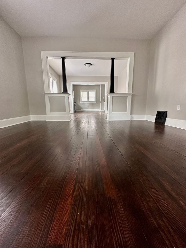 1457 S 17th St - Photo 4 of 16