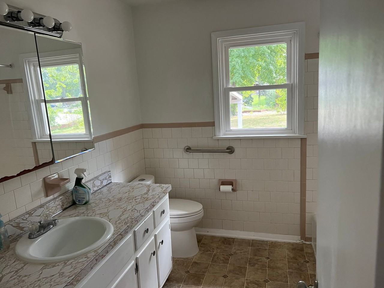6460 Thrush Way - Photo 5 of 8