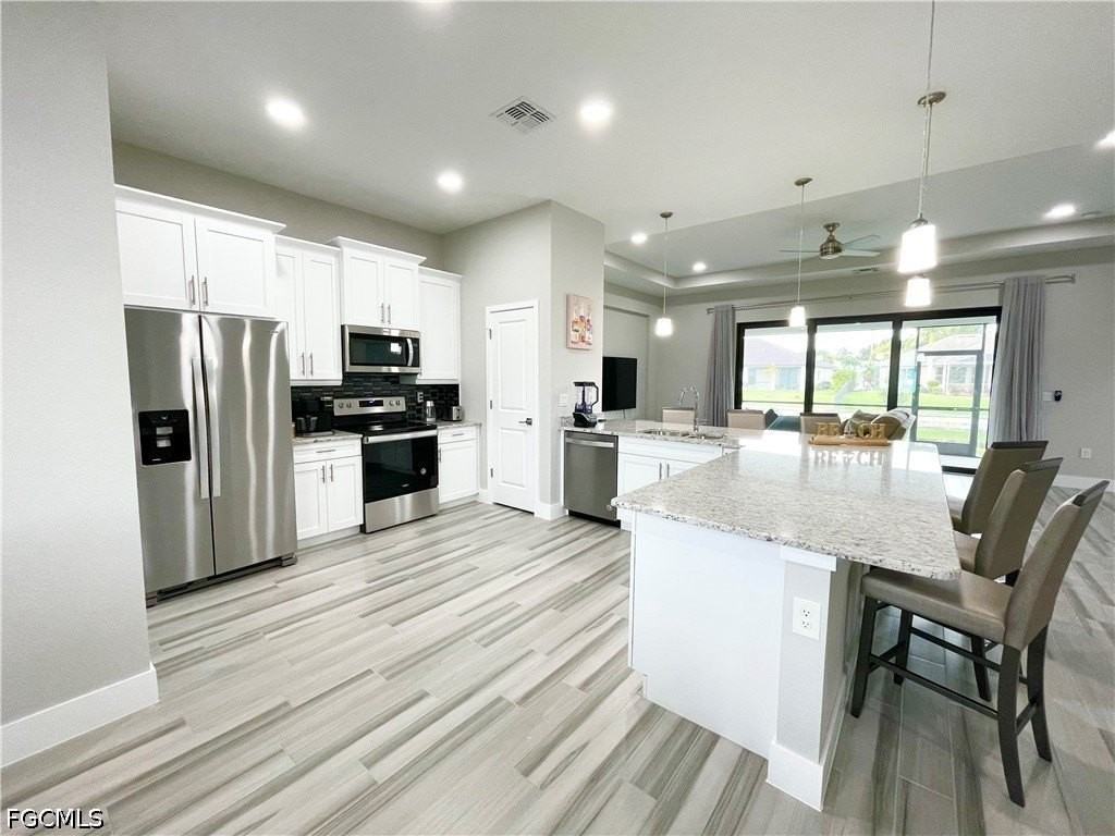 812 Sw 8th Pl - Photo 2 of 26