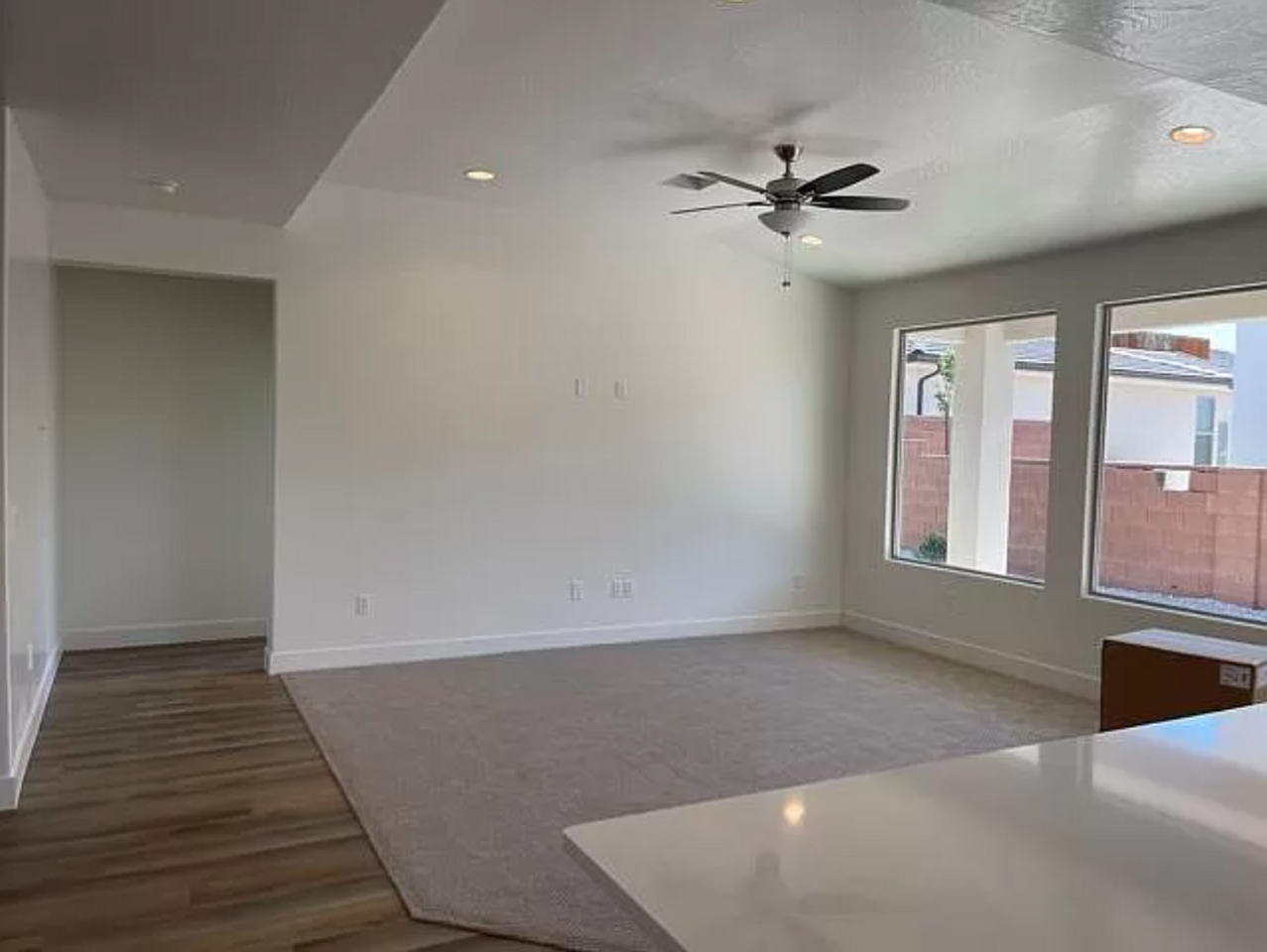 3076 E Lavatera Dr - Photo 3 of 33
