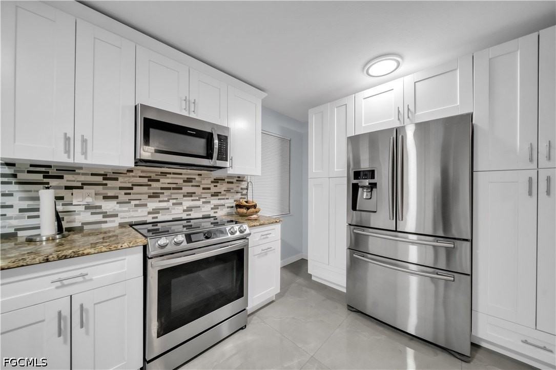 77 Glenmont Dr W - Photo 3 of 29
