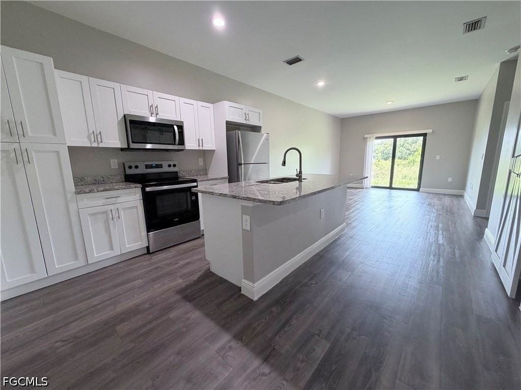 444 Grant Blvd - Photo 2 of 15