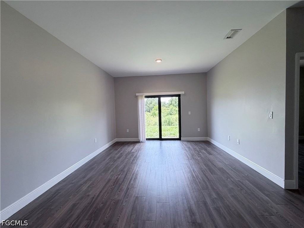 444 Grant Blvd - Photo 5 of 15
