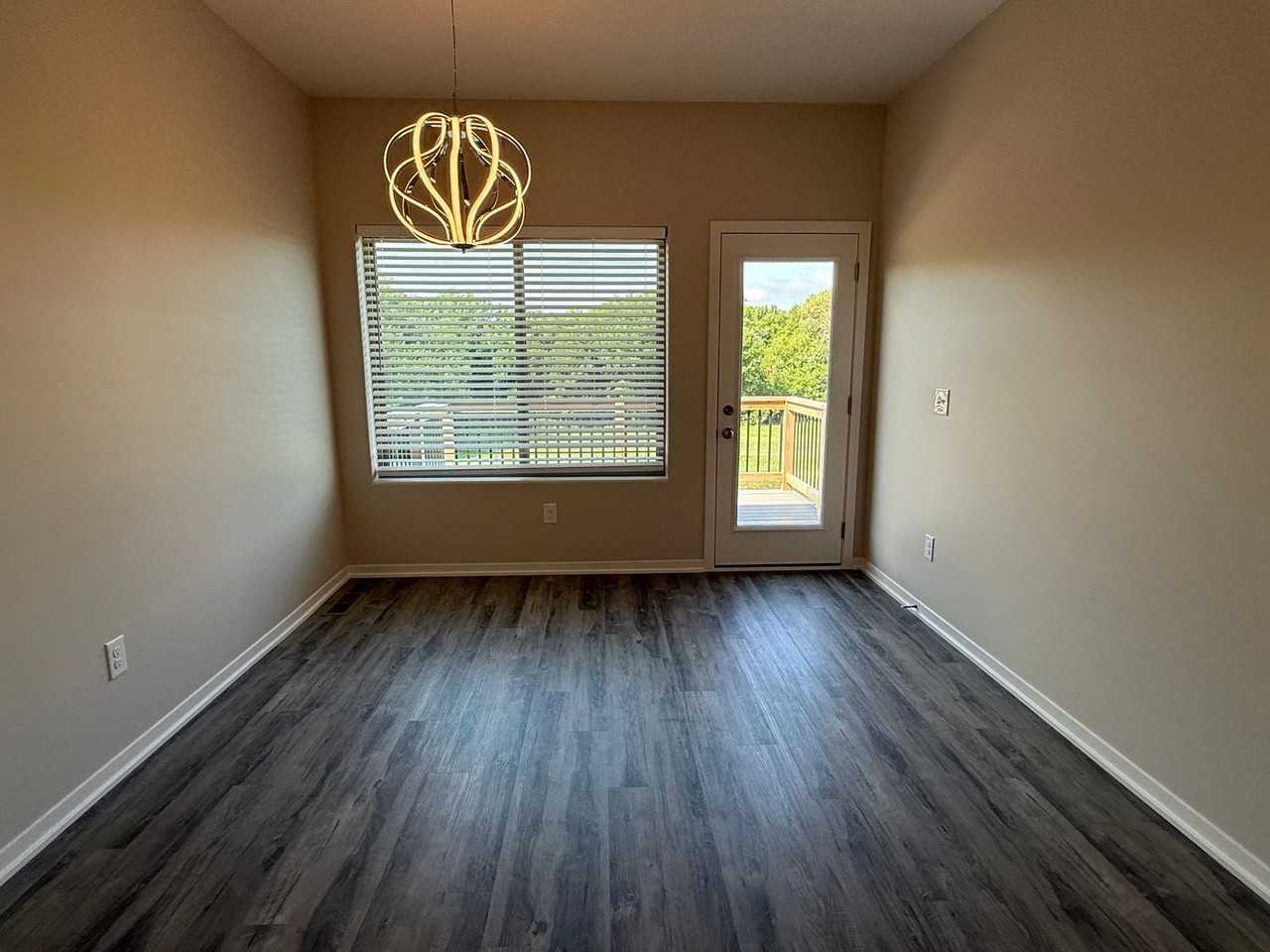 6933 Claystone Dr - Photo 4 of 21