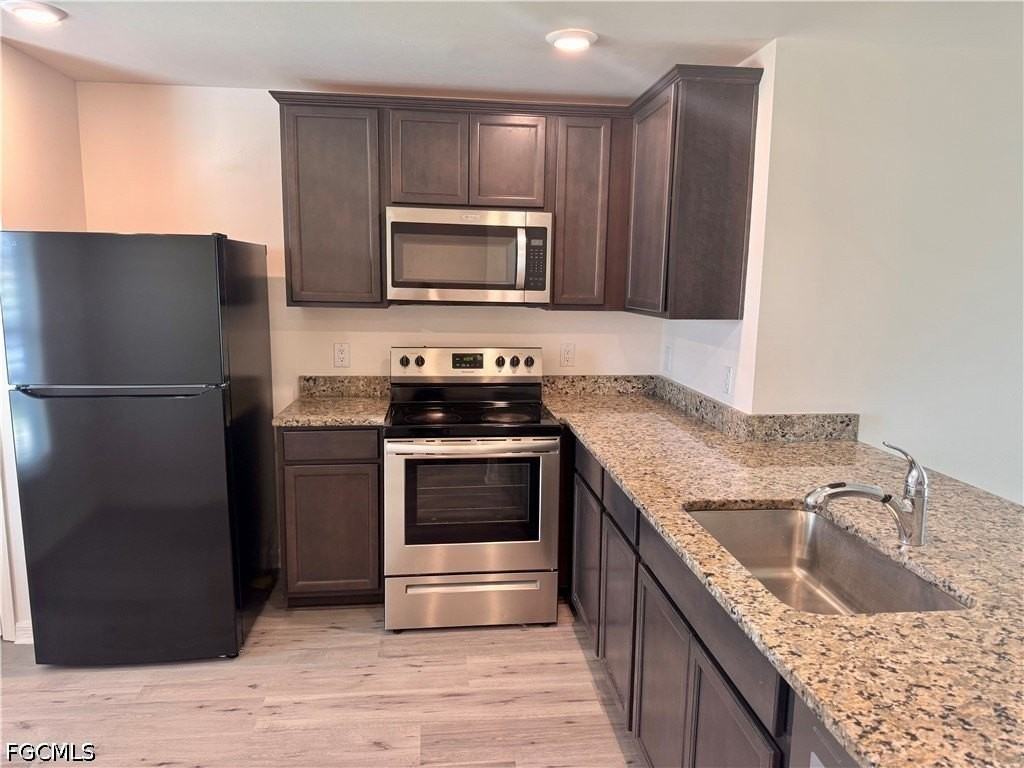 1232 Nw 15th Pl - Photo 2 of 11