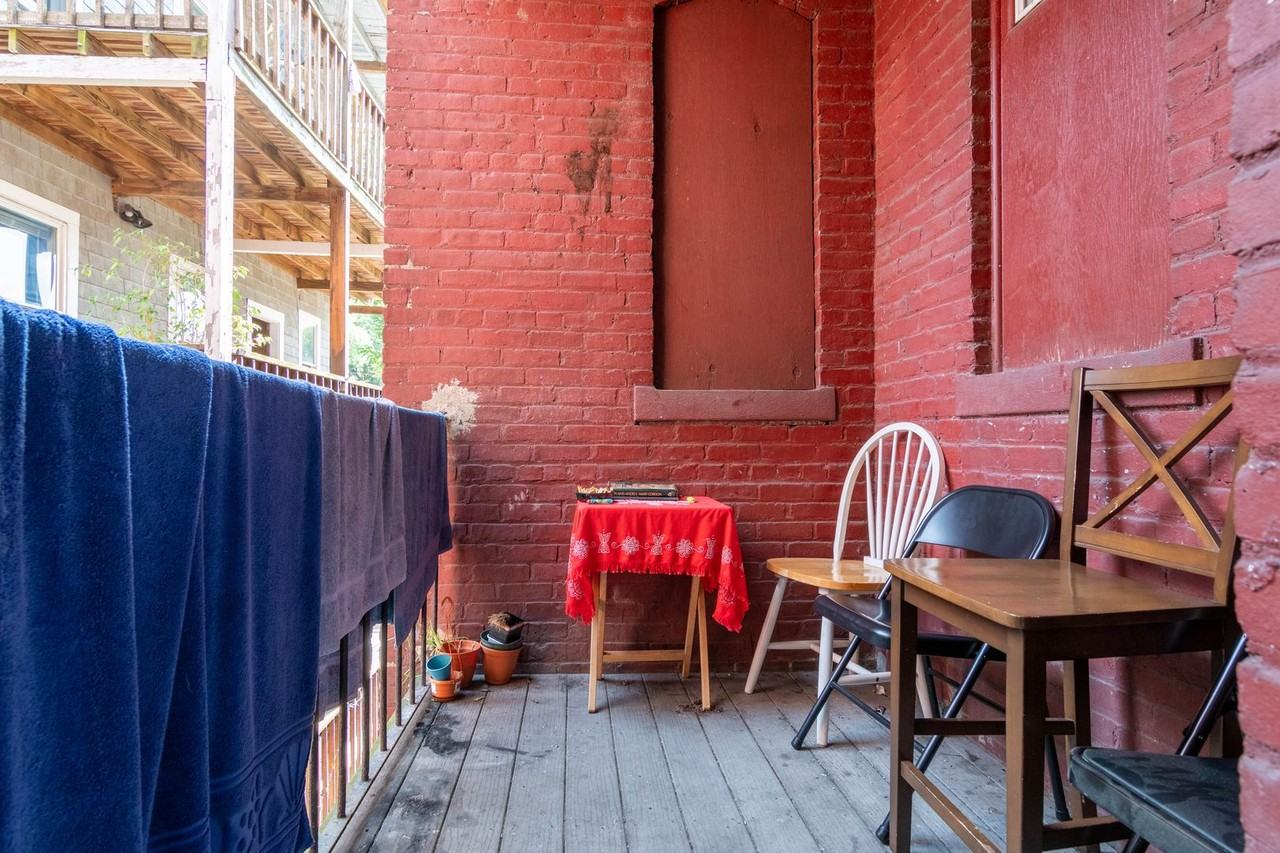 55 Brackett St - Photo 6 of 12