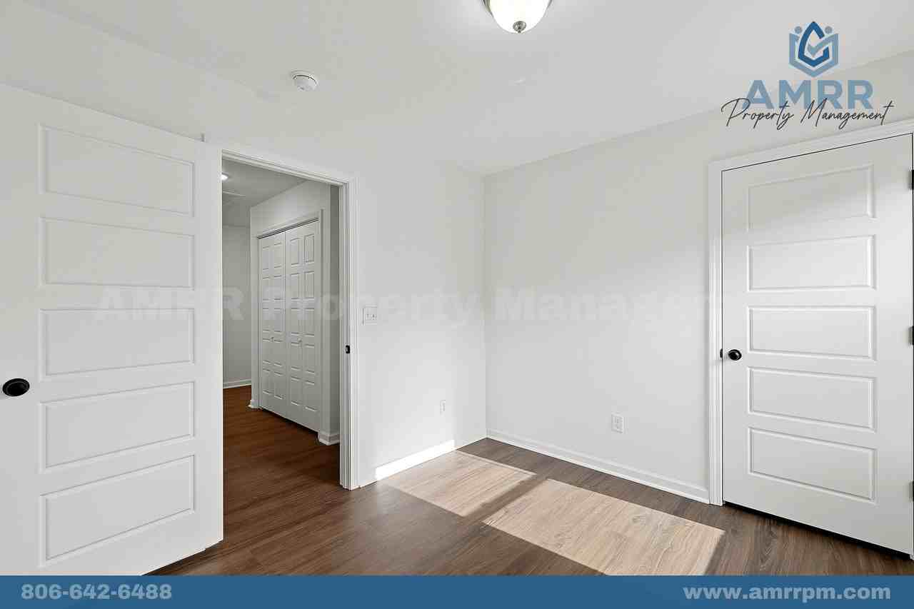 117 Sw Vanessa St - Photo 4 of 27