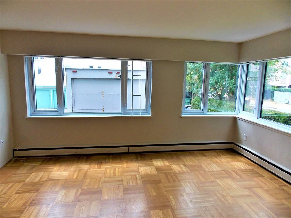 950 Gilford Street #102 - Photo 7 of 19