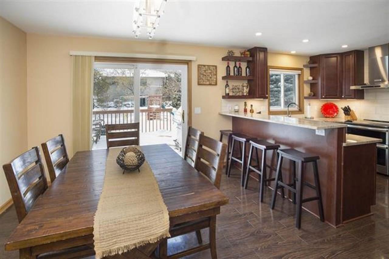 1014 Bethany Ct - Photo 4 of 25