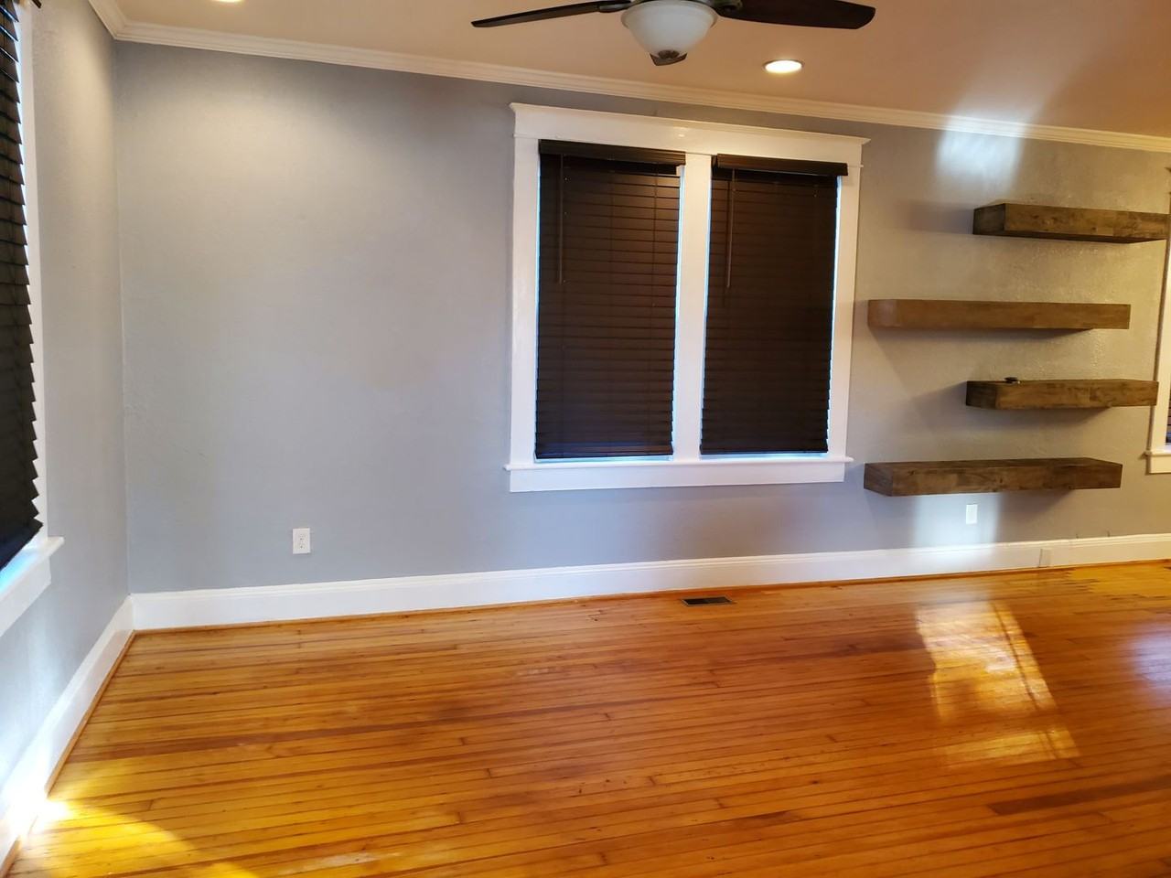 2623 Marlboro Ave - Photo 7 of 23