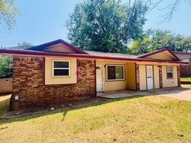 808 Catherine Dr - Photo 1 of 1