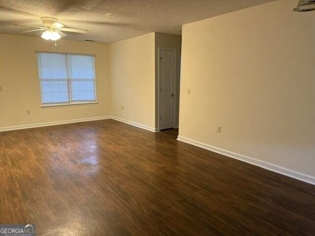 303 Aldred Ave - Photo 3 of 10