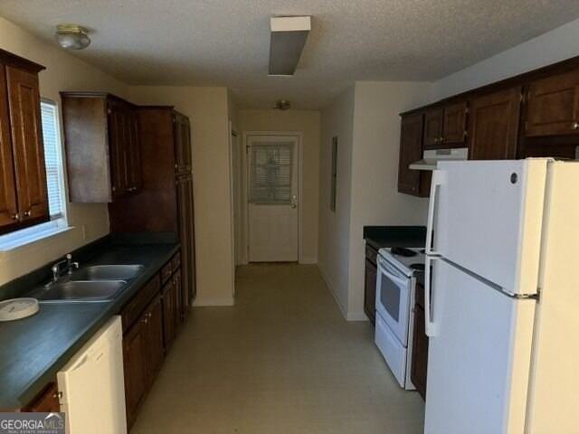 303 Aldred Ave - Photo 5 of 10