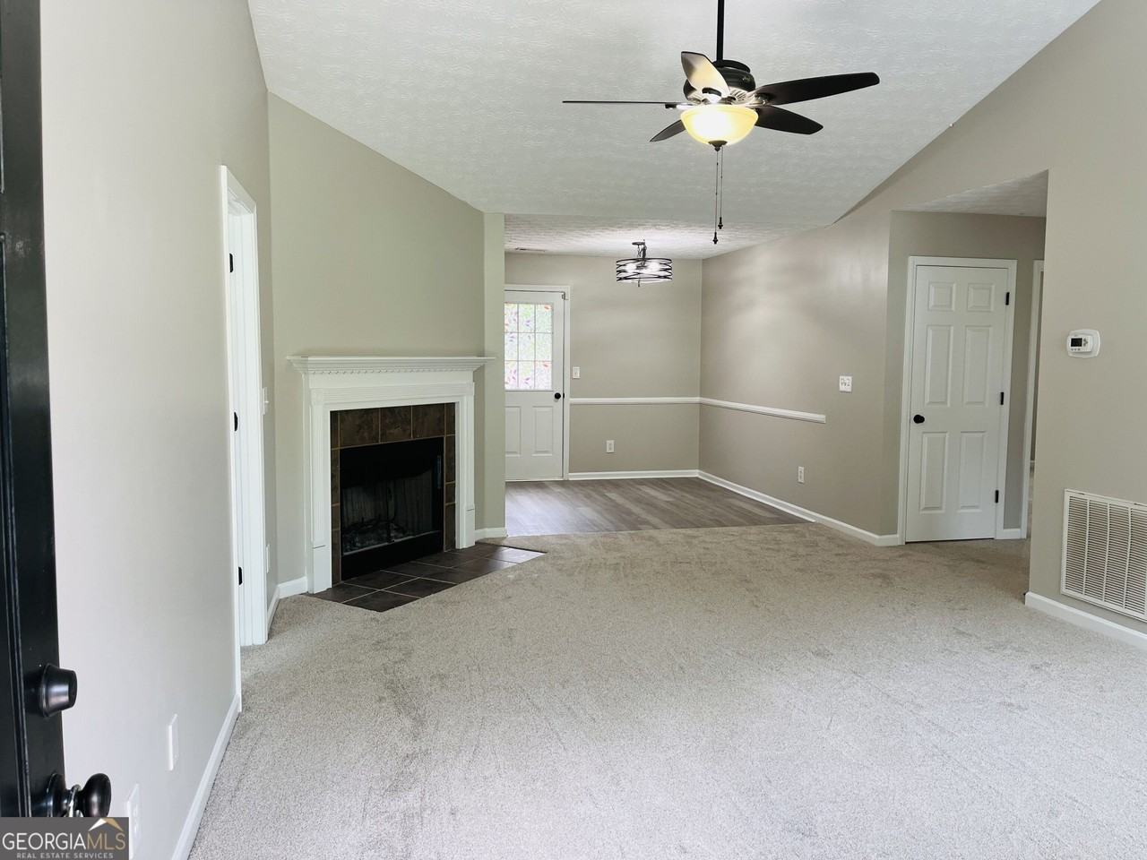 185 Hidden Brook Trl - Photo 4 of 50