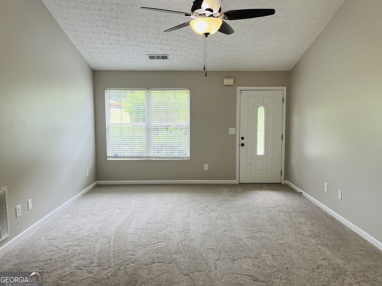 185 Hidden Brook Trl - Photo 6 of 50