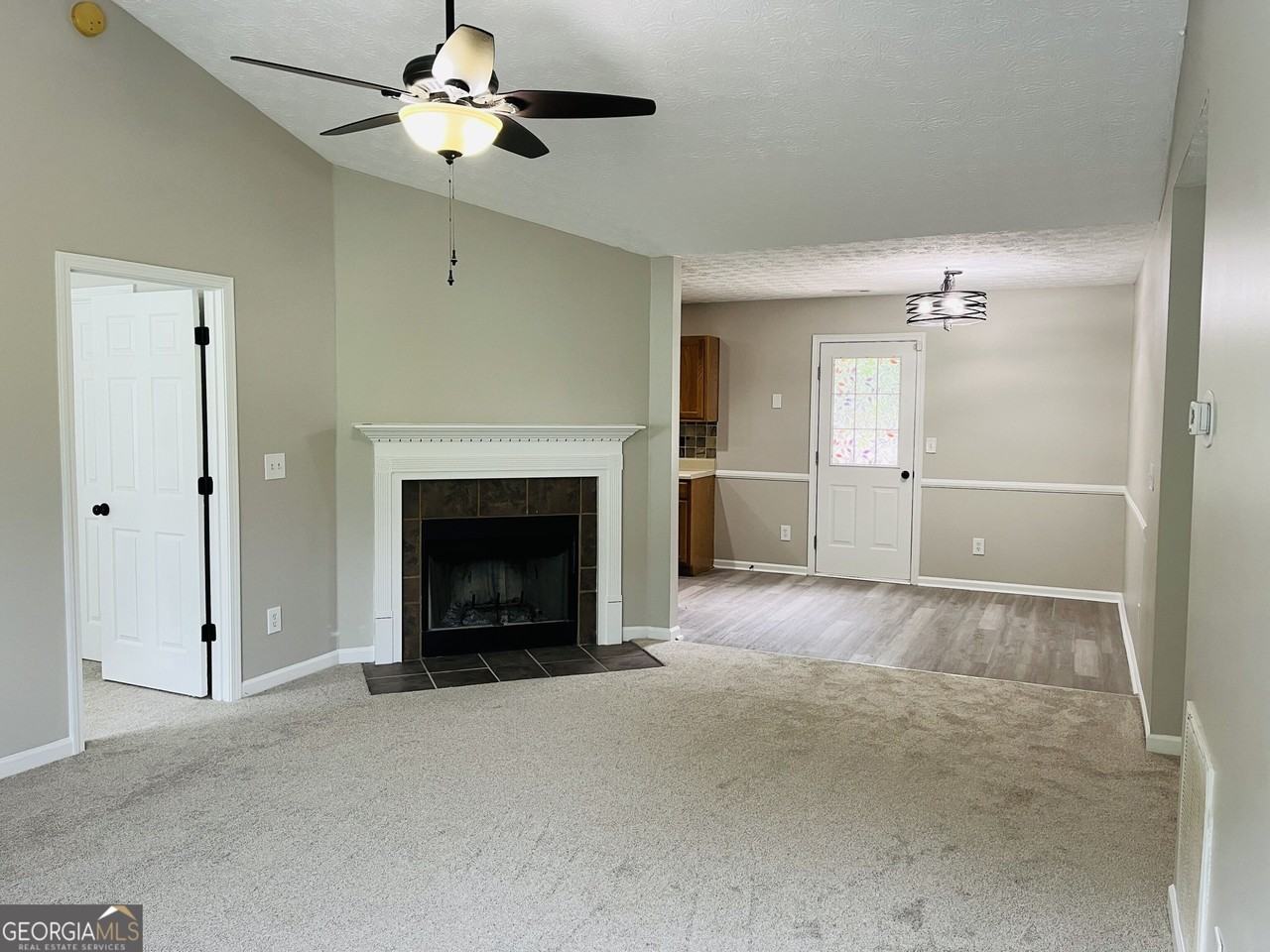 185 Hidden Brook Trl - Photo 7 of 50