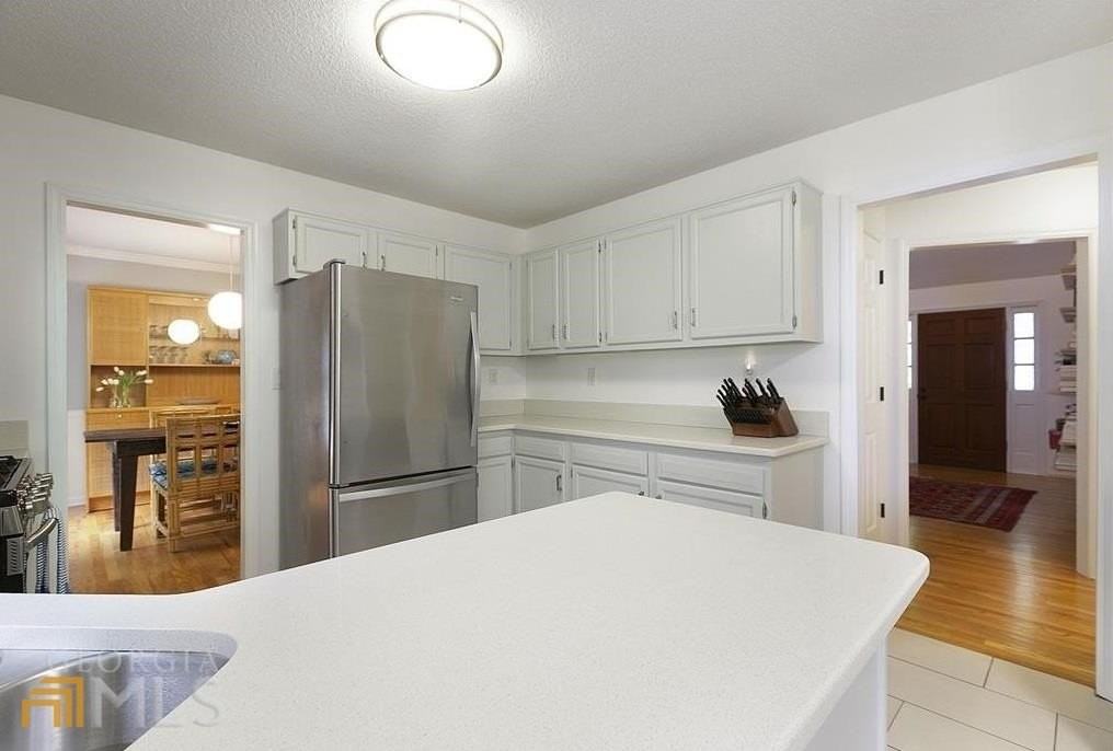 210 Spring Forest Way - Photo 5 of 31