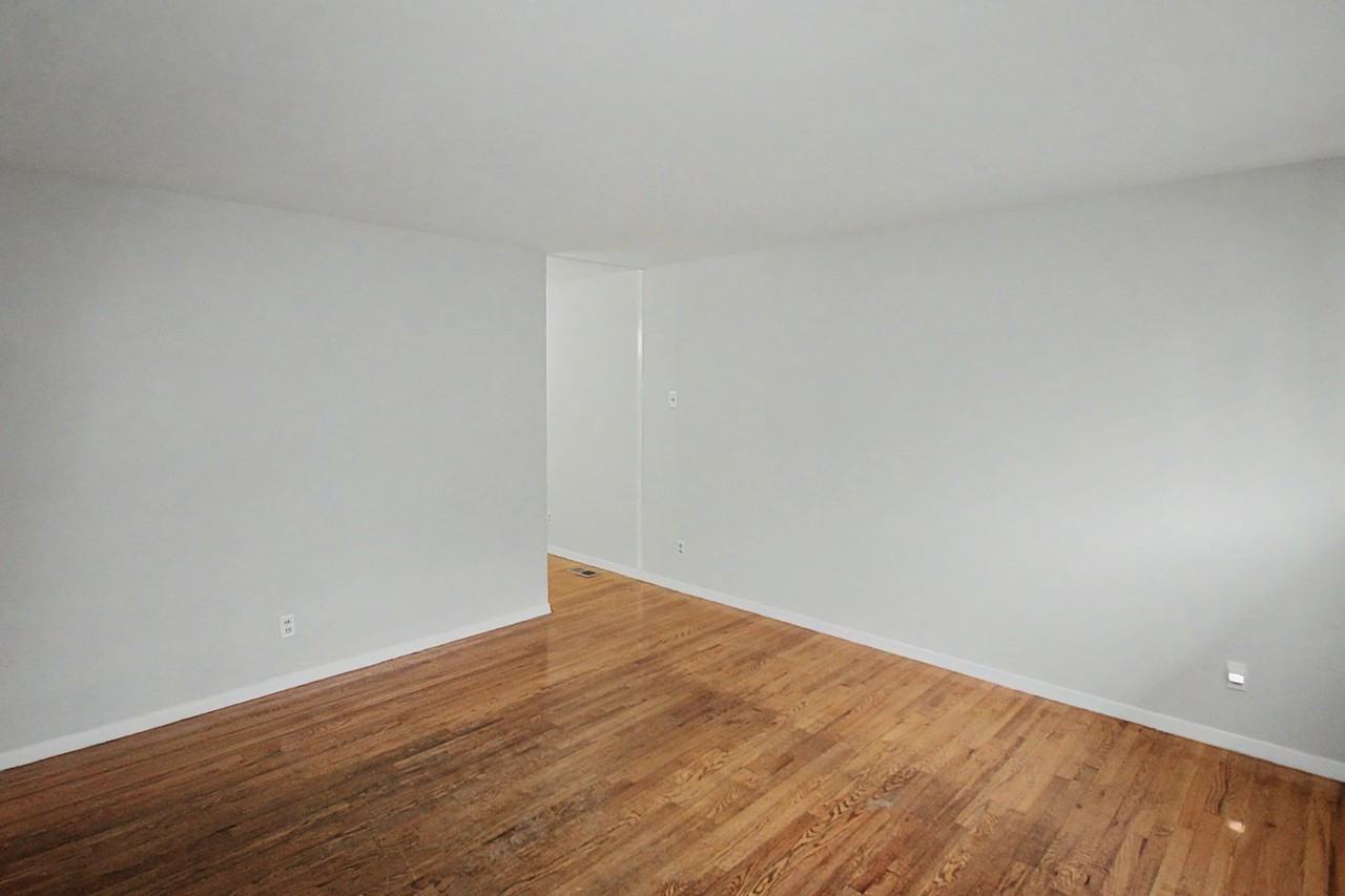 2700 Thornton Rd - Photo 4 of 17