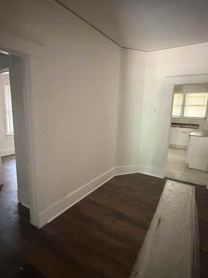 3232 Coleman Ave - Photo 4 of 12
