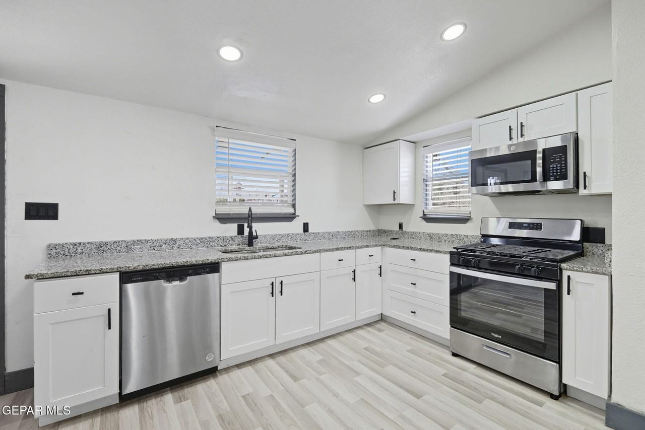 3800 Altura Ave - Photo 6 of 15