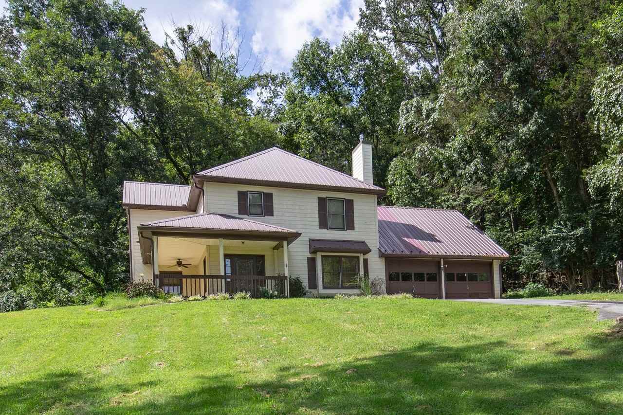 306 Boring Chapel Rd - Photo 3 of 25