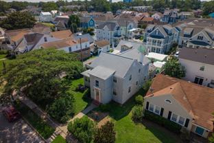 2414 Arctic Ave - Photo 1 of 1