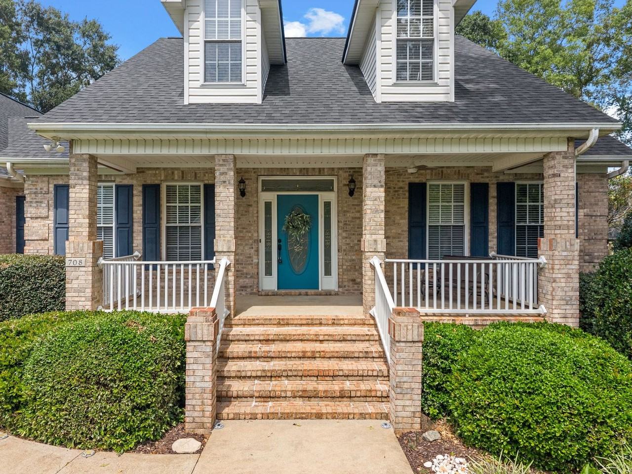 708 Symmetry Ct - Photo 6 of 39